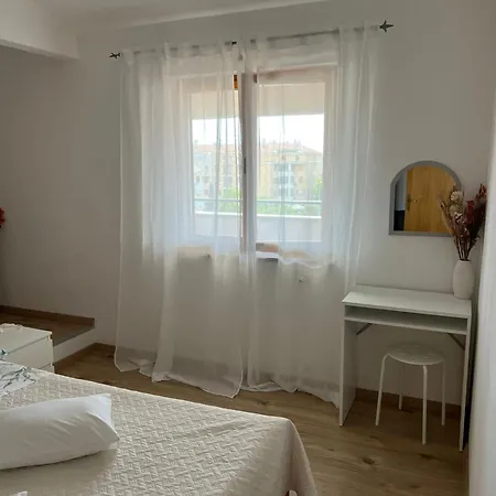 Guest house And Lorena 236