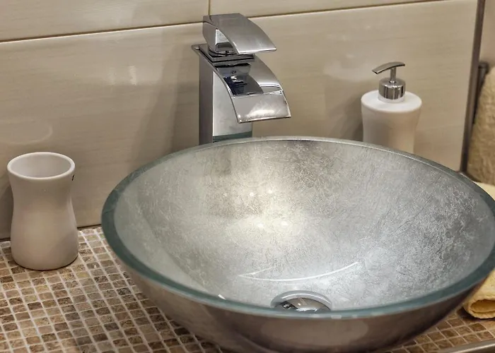 And Lorena 236 Πανσιόν