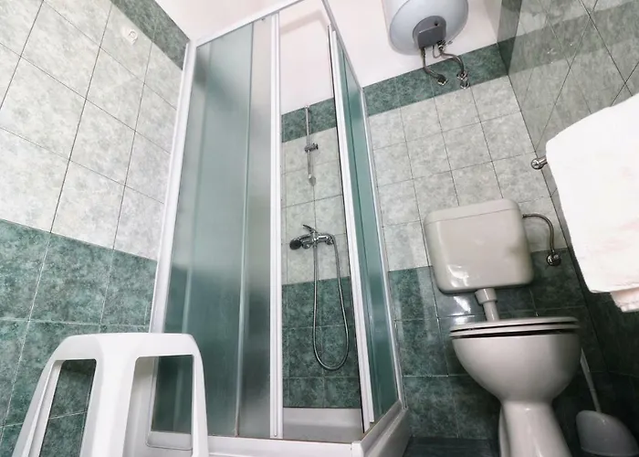 And Lorena 236 3* Ρόβινι