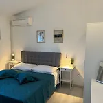 Гостевой дом And Lorena 236 Ровинь