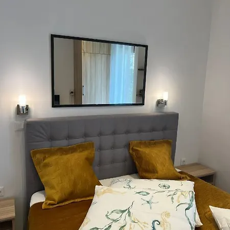 Konukevi And Lorena 236 Rovinj