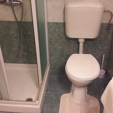 Konukevi And Lorena 236 Rovinj