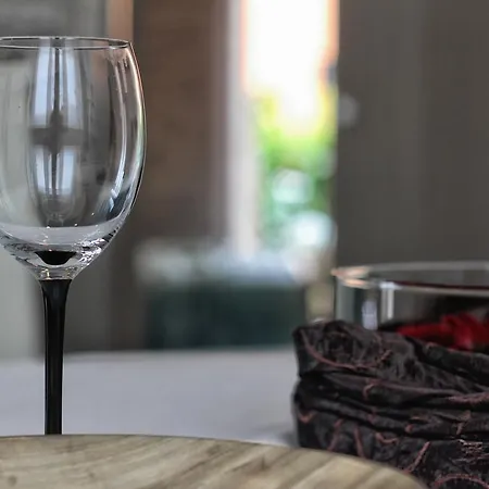 And Lorena 236 Konukevi 3*