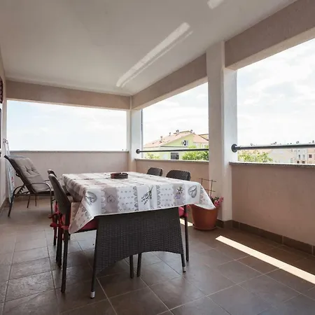 And Lorena 236 Konukevi Rovinj