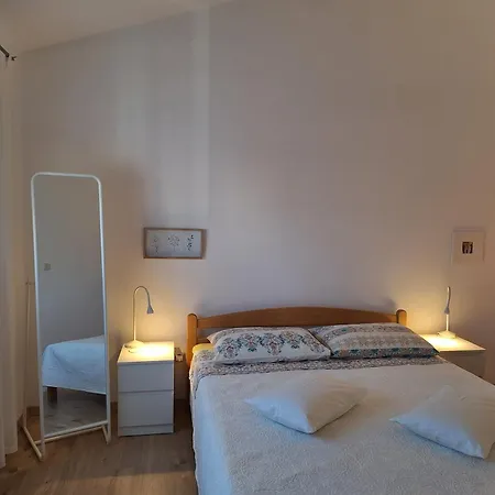 And Lorena 236 Rovigno